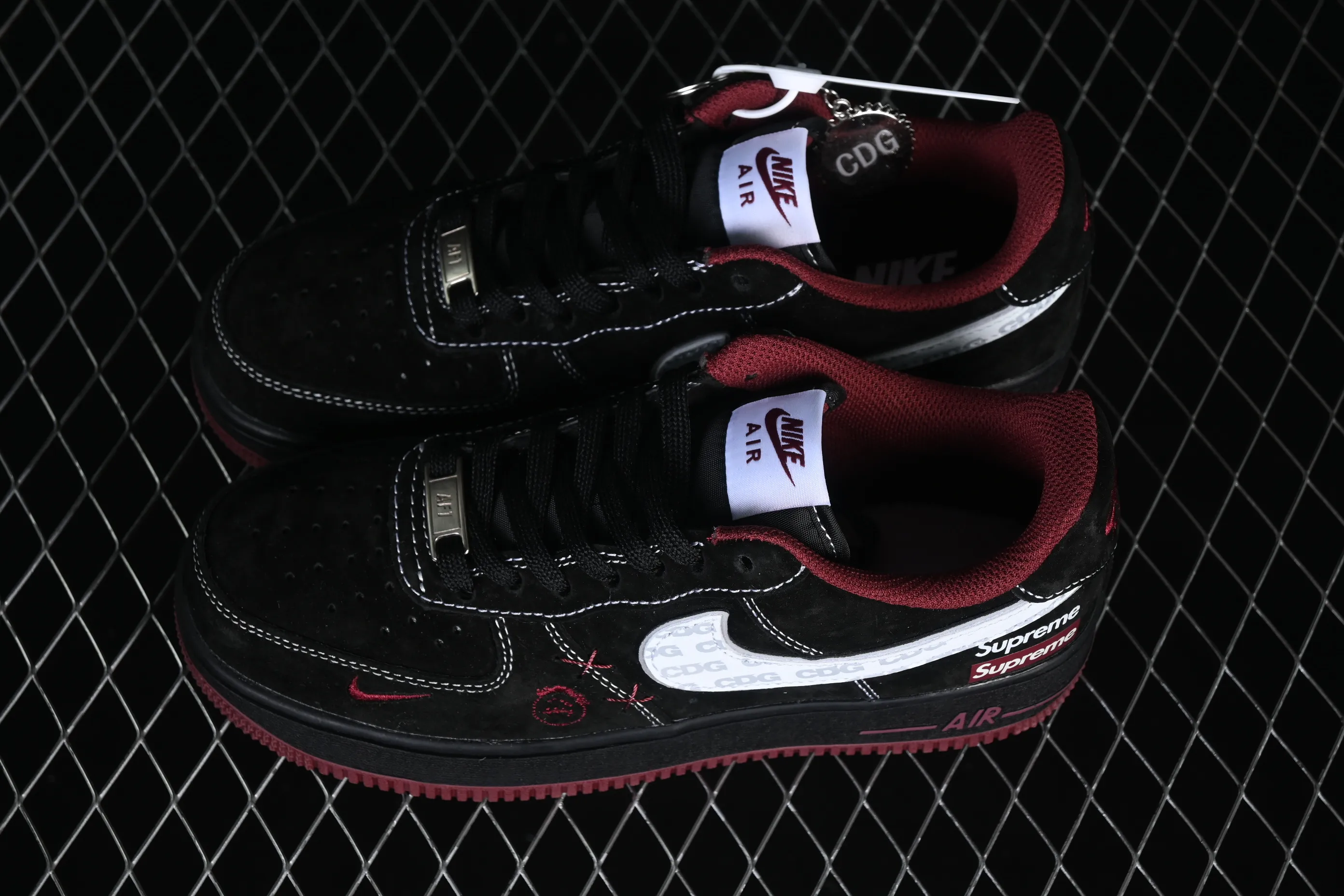 All categories Nk Air Force 1 Air Force series Nk Air Force 1 Low Air Force low top Nike Air Force 1'07 Low Supreme joint black and red grimace Air Force 1 low top casual sneakers XZ6188-117